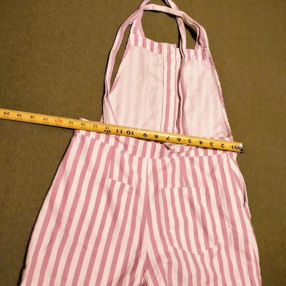 FOREVER 21 MEDIUM JR SHORTALL/OVERALL. - Picture 4 of 8
